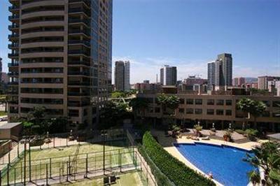 фото отеля Pool 2 Bedroom Apartment Barcelona