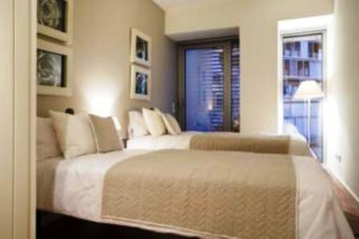 фото отеля Pool 2 Bedroom Apartment Barcelona