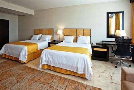 фото отеля Holiday Inn Express Ciudad del Carmen