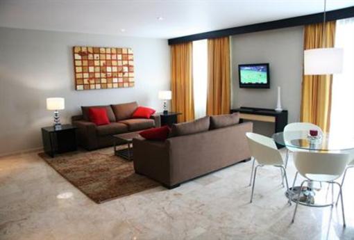 фото отеля Holiday Inn Express Ciudad del Carmen