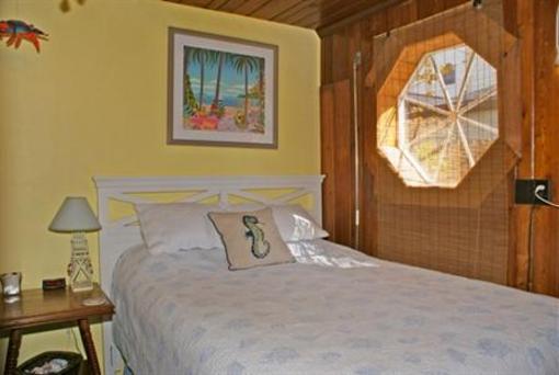 фото отеля Barrett Beach Bungalows