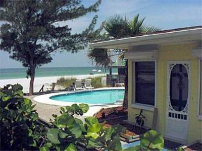фото отеля Barrett Beach Bungalows