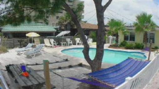 фото отеля Barrett Beach Bungalows