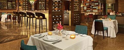 фото отеля Secrets The Vine Cancun Resort & Spa