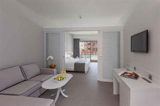 фото отеля Princess Andriana Resort & Spa