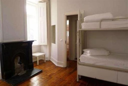 фото отеля Equity Point Lisboa Hostel