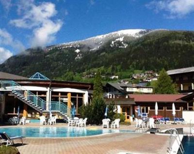 фото отеля Feriendorf Kirchleitn Dorf Kleinwild Apartments Bad Kleinkirchheim