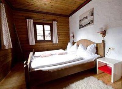 фото отеля Feriendorf Kirchleitn Dorf Kleinwild Apartments Bad Kleinkirchheim
