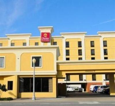 фото отеля Clarion Inn and Suites Virginia Beach