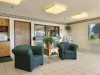 Clarion Inn and Suites Virginia Beach