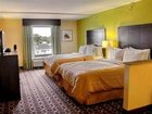 фото отеля Clarion Inn and Suites Virginia Beach