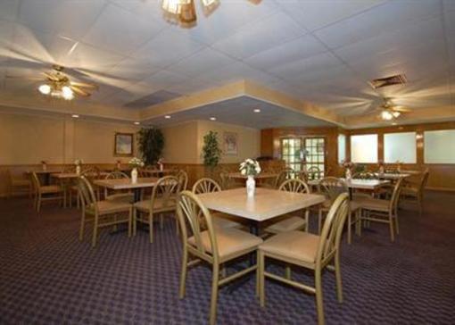 фото отеля Comfort Inn & Suites Quail Springs
