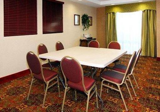 фото отеля Comfort Inn & Suites Quail Springs