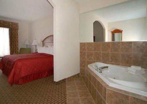 фото отеля Comfort Inn & Suites Quail Springs