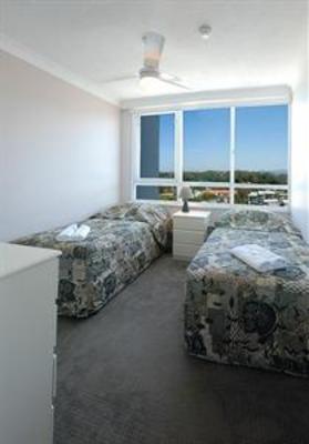 фото отеля Burleigh Beach Tower Apartments Gold Coast