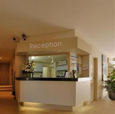 фото отеля Burleigh Beach Tower Apartments Gold Coast