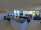фото отеля Burleigh Beach Tower Apartments Gold Coast