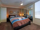 фото отеля Burleigh Beach Tower Apartments Gold Coast