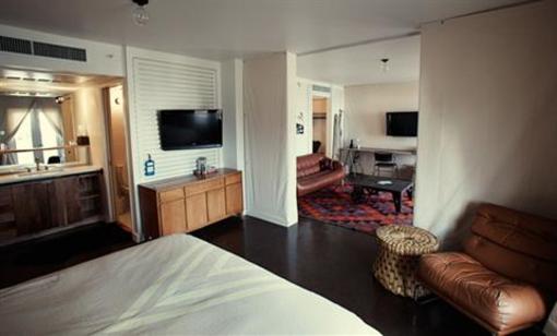 фото отеля Ace Hotel and Swim Club