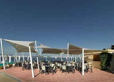 фото отеля Fiesta Hotel Cala Nova