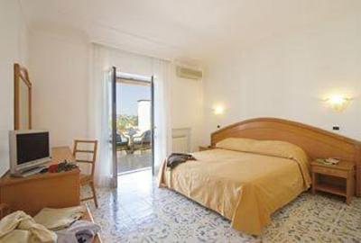 фото отеля Mediterraneo Hotel Forio