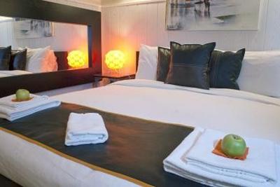фото отеля Hostal Oxum