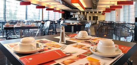 фото отеля Ramada Hotel Brussels