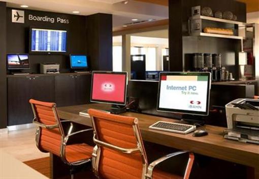 фото отеля Courtyard by Marriott Seattle Southcenter