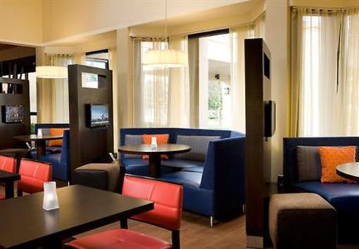 фото отеля Courtyard by Marriott Seattle Southcenter