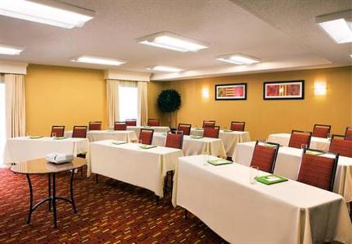 фото отеля Courtyard by Marriott Seattle Southcenter