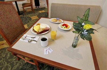 фото отеля Hilton Garden Inn Baton Rouge Airport