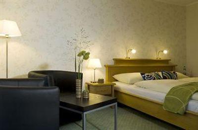 фото отеля Hotel Vier Jahreszeiten Waldkirchen