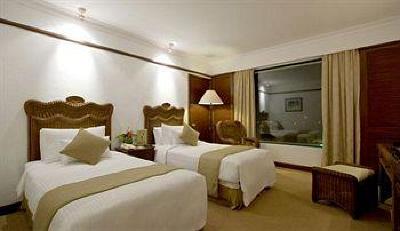 фото отеля Waterfront Airport Hotel and Casino