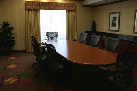 фото отеля Hilton Garden Inn Starkville
