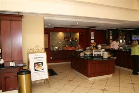 фото отеля Hilton Garden Inn Starkville