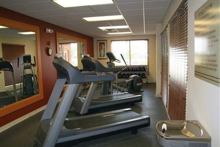 фото отеля Hilton Garden Inn Starkville