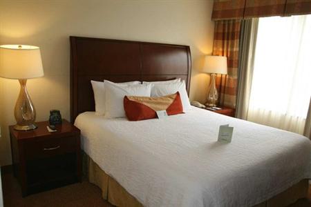 фото отеля Hilton Garden Inn Starkville