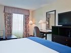 фото отеля Holiday Inn Express Halifax Bedford