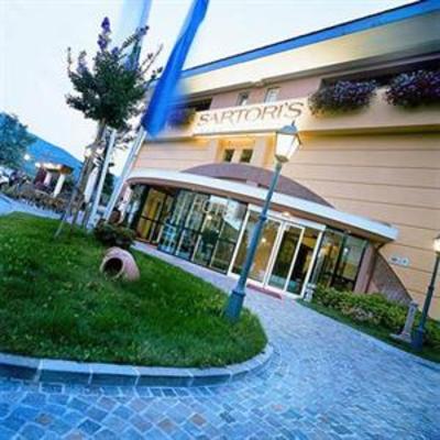 фото отеля Sartori's Hotel
