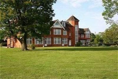 фото отеля Grovefield House Hotel Slough