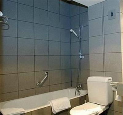фото отеля Logis Les Elmes
