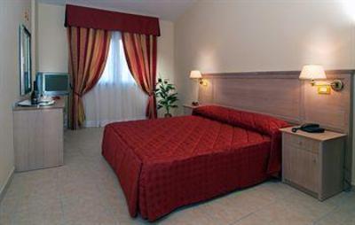 фото отеля Hotel L' Oasi