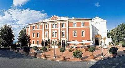 фото отеля Hotel Monte del Re Dozza