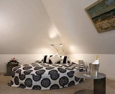 фото отеля Dwor Oliwski Hotel