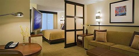 фото отеля Hyatt Place Roanoke Airport Valley View Mall