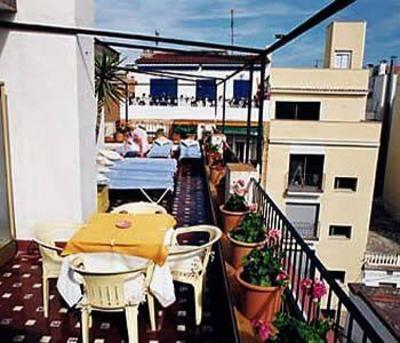 фото отеля Hotel Montserrat Sitges