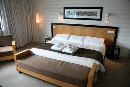 фото отеля Crowne Plaza Lille Hotel