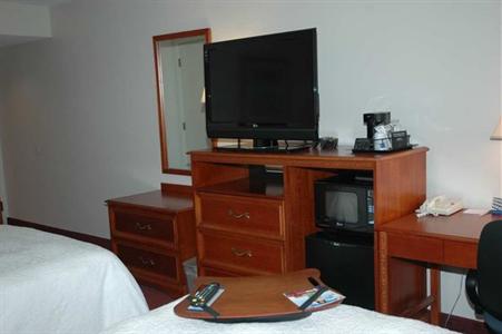 фото отеля Hampton Inn Airport South Portland