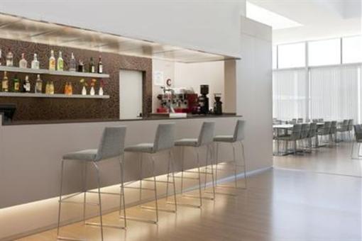 фото отеля Holiday Inn Express Madrid Leganes