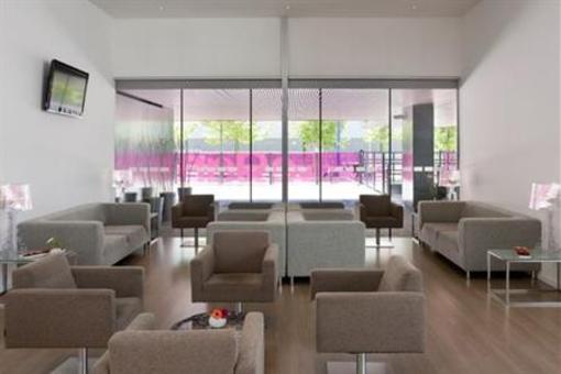 фото отеля Holiday Inn Express Madrid Leganes